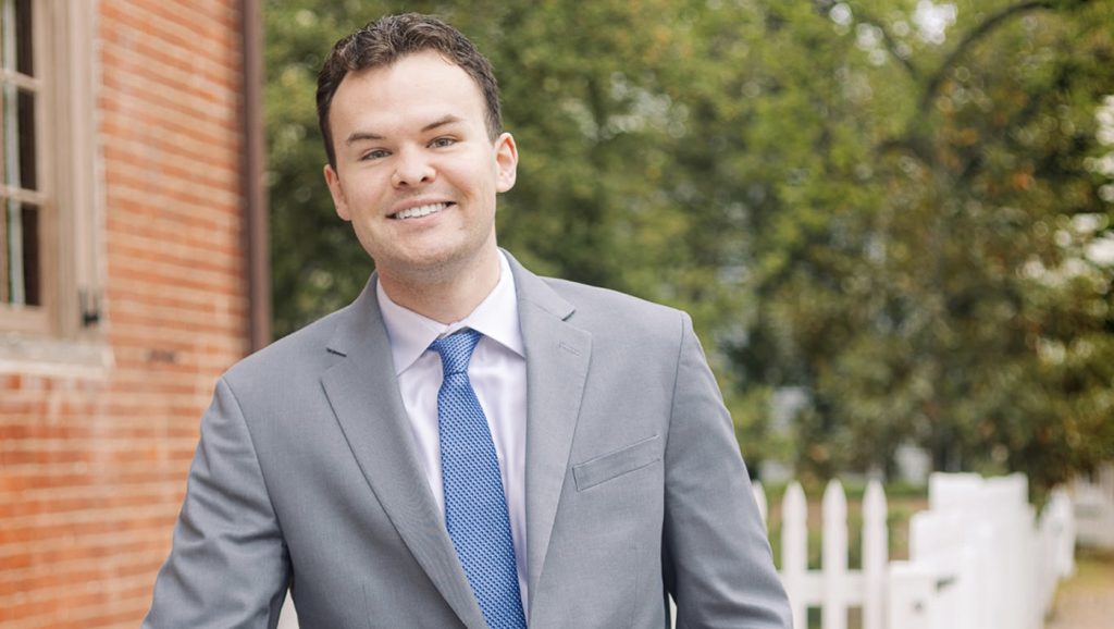 Brian Dill headshot