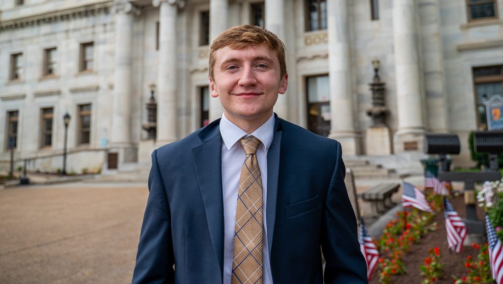 Dean Horner headshot