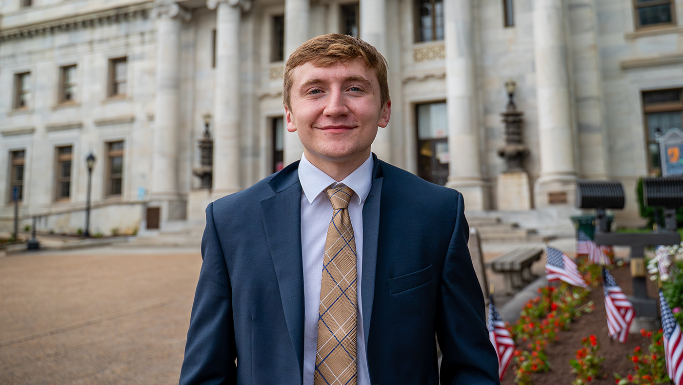 Dean Horner headshot