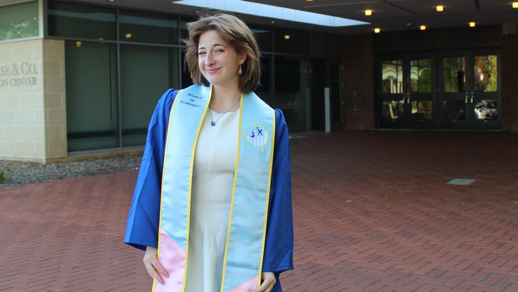 Gabrielle Swaine grad photo
