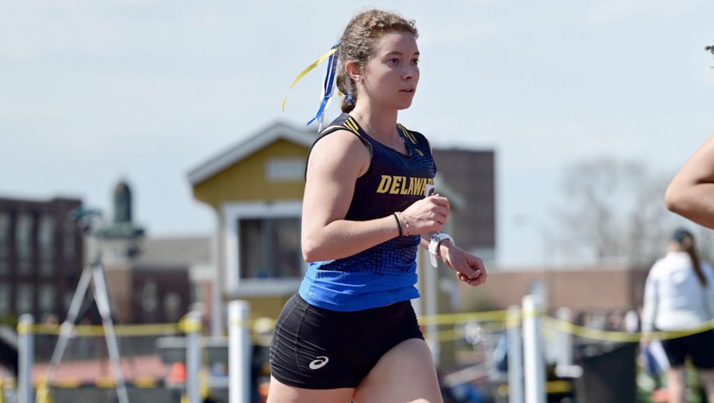 Leah Goodman running track