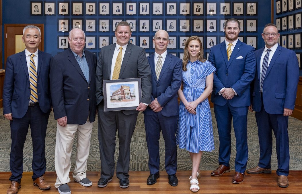 Lerner College Honors Six Outstanding Alumni at 2025 Awards