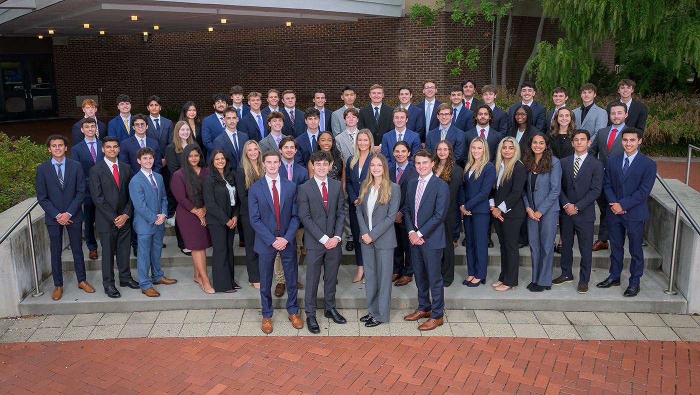 UD Lerner Blue Hen Investment Club group photo.